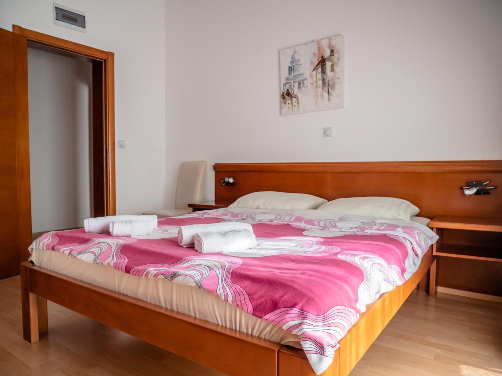 Apartments Bonita Улцинь Экстерьер фото